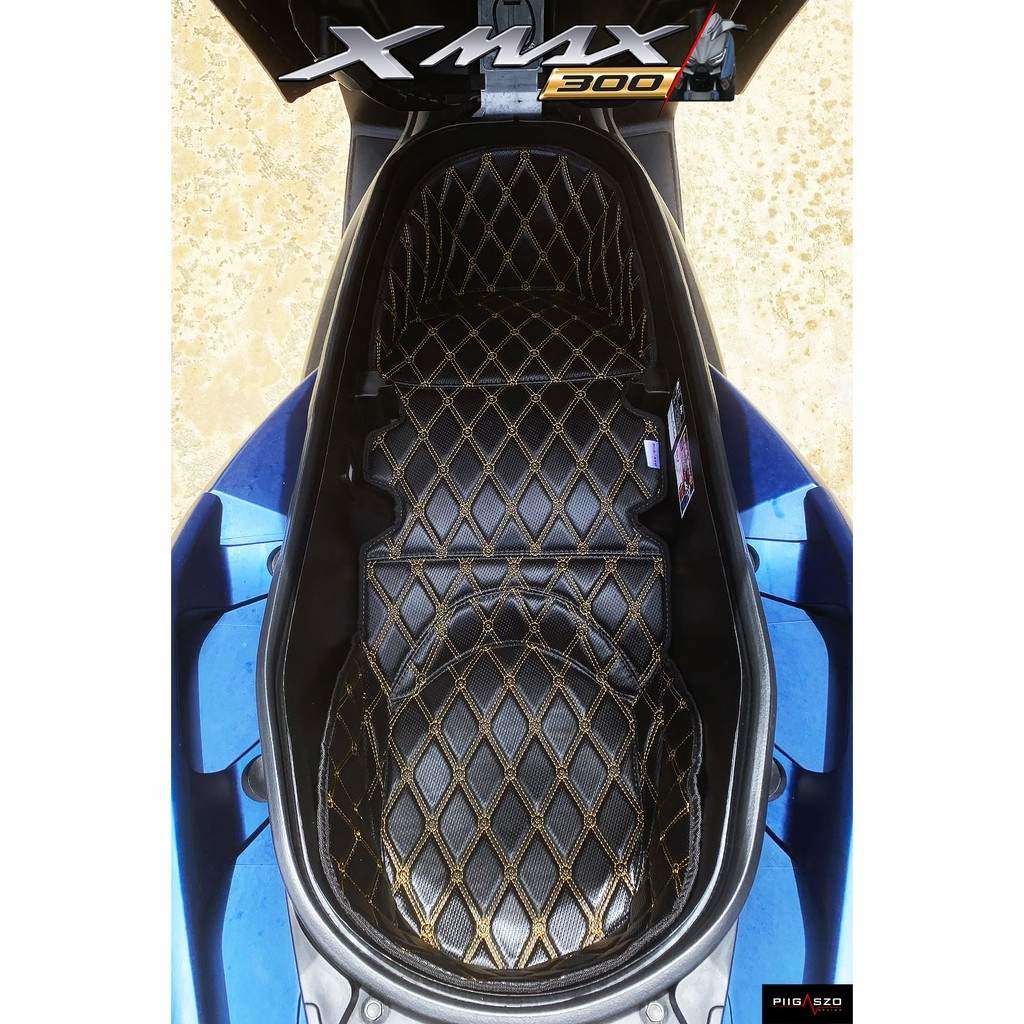 PIGASZO ピガッツォ U-BOX carpet with heat insulation Yamaha XMAX 2016-2022 X-MAX 300 YAMAHA ヤマハ その他シートオプション・補修部品 シート関連 外装 カラー：Black yellow thread (Double seam)