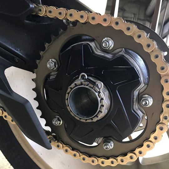 db-TECH ディービーテック ビレットリアハブキャリア F4 1000R F3 800 TURISMO VELOCE BRUTALE800RR RIVALE800 STRADALE RR RC BRUTALE800RC SerieOro MV AGUSTA アグスタ スプロケットキャリア 駆動系 カラー：ブラック