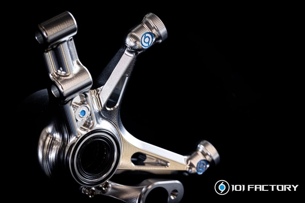 1O1 Factory ワンオーワンファクトリー MXS100-GT V2 キャリパーサポート (100MM) GTV 300 Vespa ベスパ キャリパーサポート・ブラケット ブレーキ