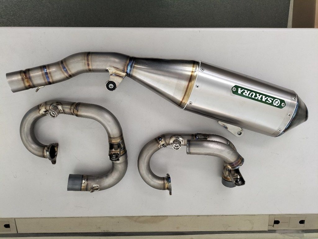 SAKURA サクラレーシングマフラー レーシングフルエキゾースト YZ450F YZ450FX YAMAHA ヤマハ フルエキゾーストマフラー マフラー｜ウェビック　店 136,779円