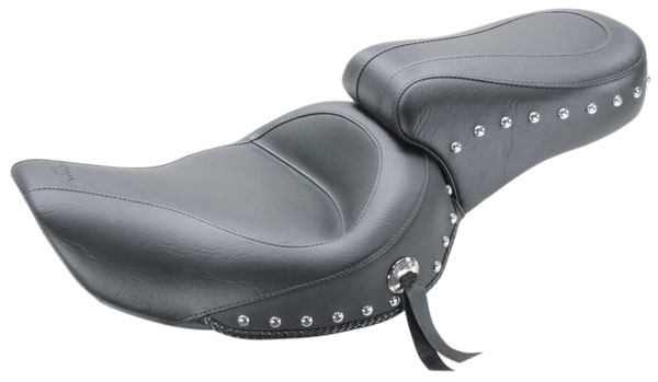 MUSTANG マスタング スタッド ソロシート (Studded Solo Seat)【SEAT SOLO STUD 96-03 FXD】 Dyna Convertible - FXDS-CONV 1996 2000 Low Rider FXDL 2003 Super Glide FXD Sport FXDX 1999 T-Sport FXDXT 2001 Wide FXDWG HARLEY-DAVIDSON ハーレーダビッドソン シート｜ウェビック　店