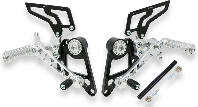 CNC Racing シーエヌシーレーシング DUCATI モンスター 696 796 1100用 バックステップ ステップ 足回り|ウェビック 店