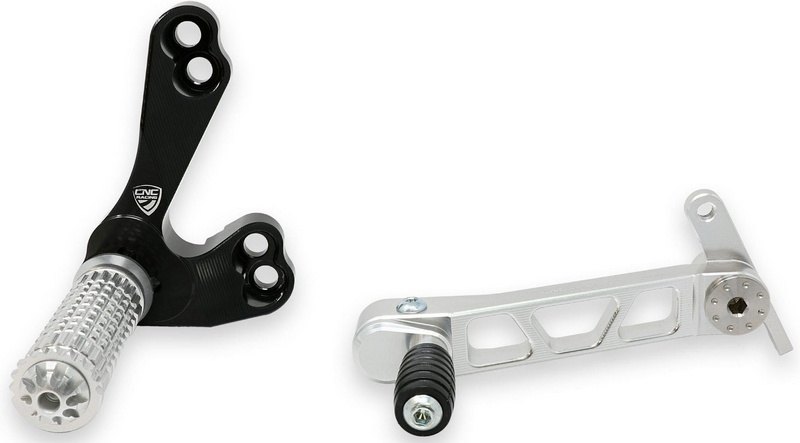 CNC Racing シーエヌシーレーシング Adjustable rear sets Ducati Streetfighter 848 1098 バックステップ ステップ 足回り