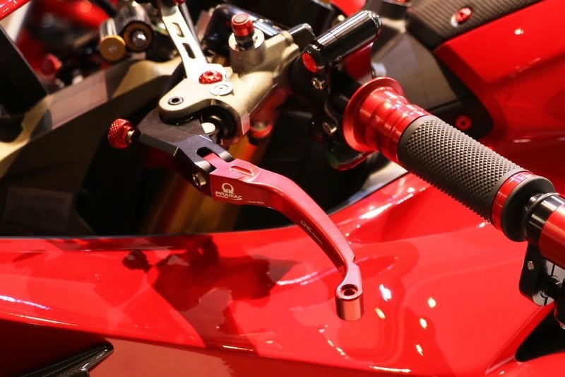 CNC Racing シーエヌシーレーシング クラッチレバー レース - フォールディング プラマックレーシング限定版 ハンドル周辺パーツ ハンドル|ウェビック 店