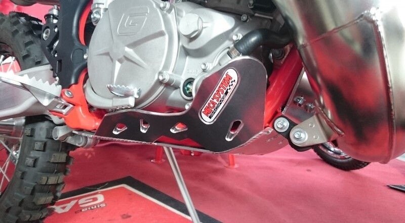 MECASYSTEM メカシステム Aluminum shoe GASGAS EC 250/300 AM＋GP 2tps 2018-2019 アンダーガード・スキッドプレート フレーム
