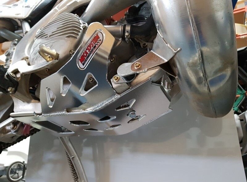MECASYSTEM メカシステム Aluminum shoe TM 250/300 AM IN 2019-2020 アンダーガード・スキッドプレート フレーム