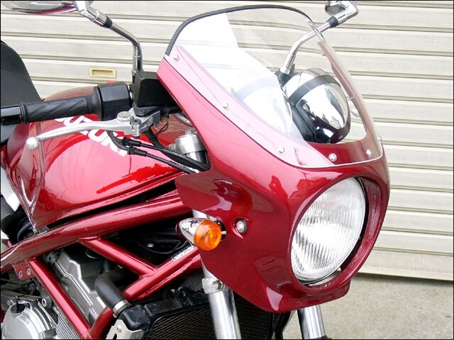 CHIC DESIGN シックデザイン ロードコメット バンディット250 SUZUKI スズキ ビキニカウル カウル関連 外装 スクリーンカラー：スモーク / カラー：未塗装 (サフェーサー仕上げ)｜ウェビック　店