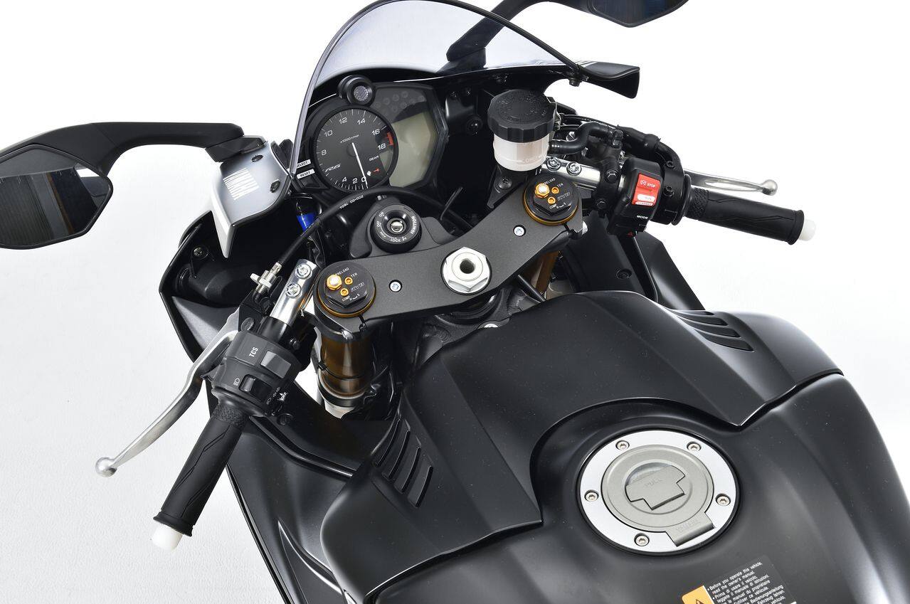 OVER オーヴァー スポーツライディング ハンドルキット YZF-R6 YAMAHA ヤマハ ハンドル カラー:シルバーアルマイト仕上げ|ウェビック 店