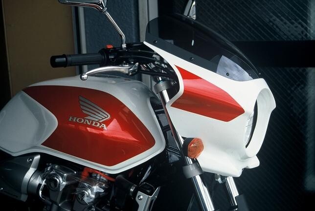 MOTO ZOOM モトズーム ビキニカウル CB1300SF HONDA ホンダ カウル関連 外装