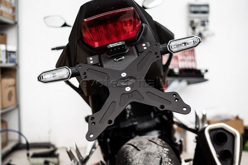 EVOTECH エボテック Tail Tidy CB750 HORNET HONDA ホンダ フェンダーレスキット フェンダー関連 外装