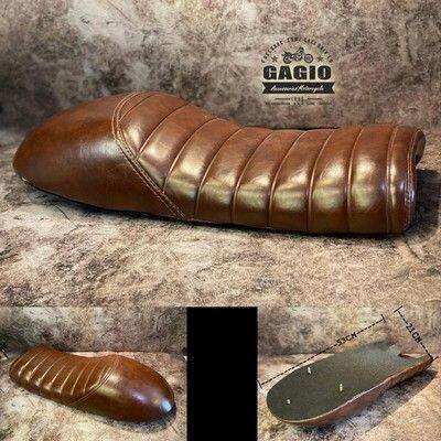 GAGIO MOTOR PARTS ガジオモーターパーツ Race seat with metal base シート シート関連 外装