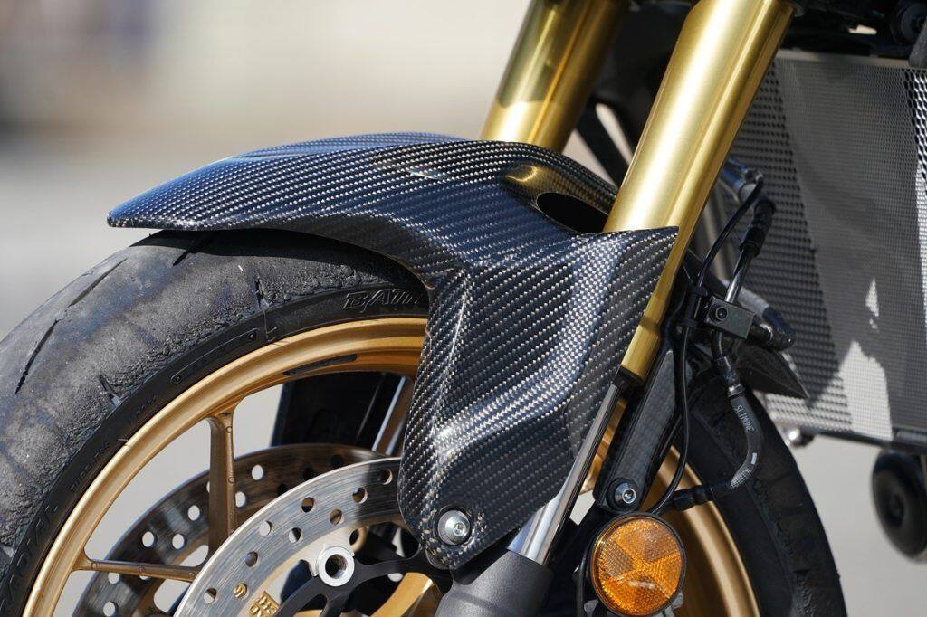 EIGHT(才谷屋) エイト(サイタニヤ) フロントフェンダー CB1000ホーネットSP CB1000ホーネット HONDA ホンダ フェンダー関連 外装