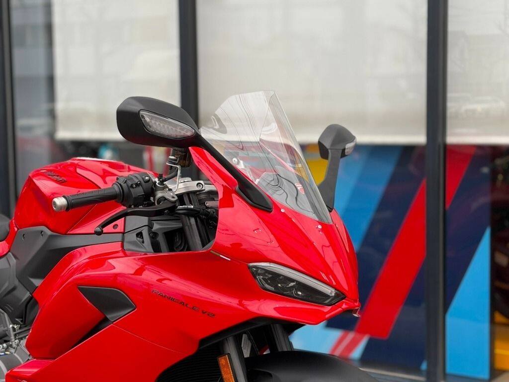 de LIGHT ディライト アップタイプスクリーン Panigale V2 DUCATI ドゥカティ スクリーン 外装｜ウェビック　店