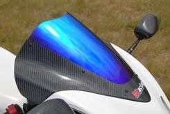 Magical Racing マジカルレーシング カーボントリムスクリーン GSX1300R Hayabusa SUZUKI スズキ スクリーン 外装 カラー：スモーク / 仕様：綾織りカーボン製 / MagiVeilセラミックコーティング：なし｜ウェビック　店