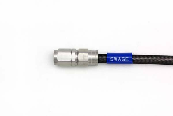 SWAGE-LINE スウェッジライン フロント ブレーキホースキット Dトラッカ KLX250R KLX250SR KLX250 KAWASAKI カワサキ ブレーキホース・クラッチホース ブレーキ フィッティングカラー:ステンレス / ホースカラー:ブラックスモークホース|ウェビック 店