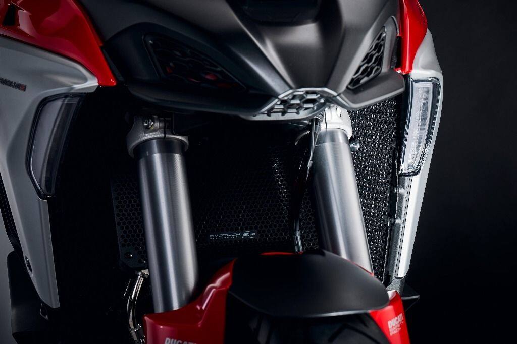 Evotech Performance エボテックパフォーマンス Radiator Guard Set Multistrada V4 Pikes Peak Rally RS S Grand Tour Sport DUCATI ドゥカティ ラジエーターコアガード・オイルクーラーコアガード 冷却関連 エンジン