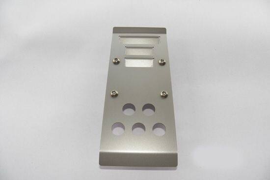 GIGA BIKE FACTORY ギガバイクファクトリー Stainless Steel Front Stone Guard W650 KAWASAKI カワサキ その他ガード・スライダーオプション・補修部品 フレーム|ウェビック 店
