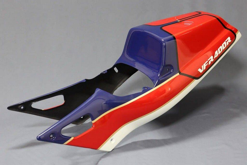 TYGA PERFORMANCE タイガパフォーマンス FRPシートカウル NC30用 シングル RC30スタイル ストリート RC30カラー塗装済み VFR 400R HONDA ホンダ シートカウル・テールカウル カウル関連 外装|ウェビック 店