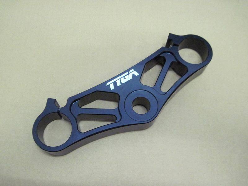 TYGA PERFORMANCE タイガパフォーマンス トップトリプルクランプ SV650 1999 SUZUKI スズキ トップブリッジ ハンドル周辺パーツ ハンドル｜ウェビック　店