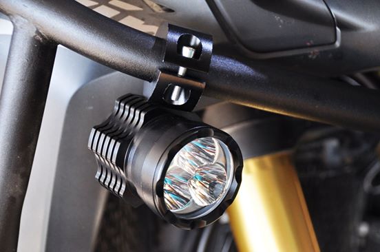 ADV TECH エーディーブイ テック LED spotlight 30W フォグランプ 灯火類 電装系