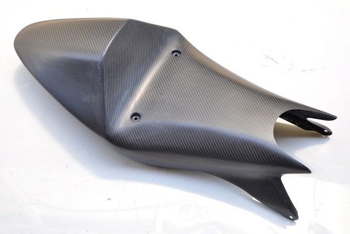 T2 Racing T2レーシング シートカウル タイプ4 ストリートタイプ TZR250R YAMAHA ヤマハ シートカウル・テールカウル カウル関連 外装 テールランプレンズ：スモークレンズ / テールランプユニット裏蓋：カーボン