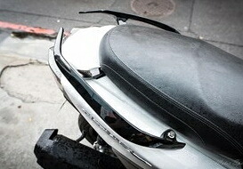EPIC エピック Separate Sissy Bar (ABS) CYGNUS-X NXC-125S NXC-125SA YAMAHA ヤマハ グラブバー・タンデムバー・シーシーバー 外装｜ウェビック　店