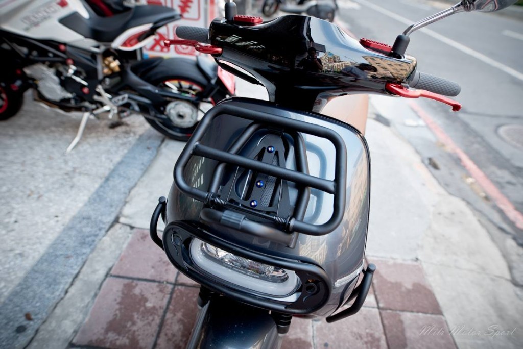EPIC エピック Front backpack rack GOGORO2 リアキャリア 外装