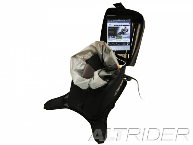 AltRider アルトライダー Hemisphere Tank Bag with Powerlet Power Kit タイプ