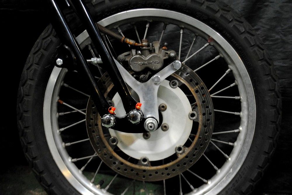 部品屋K&W W用キャリパーブラケットキット W650 W400 KAWASAKI カワサキ キャリパーサポート・ブラケット ブレーキ 28,600円
