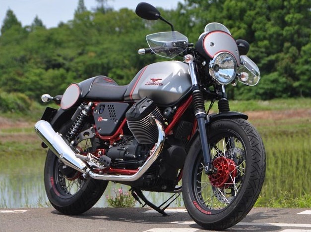 CHIC DESIGN シックデザイン ガイラガントレット V7 II Racer MOTOGUZZI モトグッチ ハンドガード・ナックルガード ハンドル周辺パーツ ハンドル