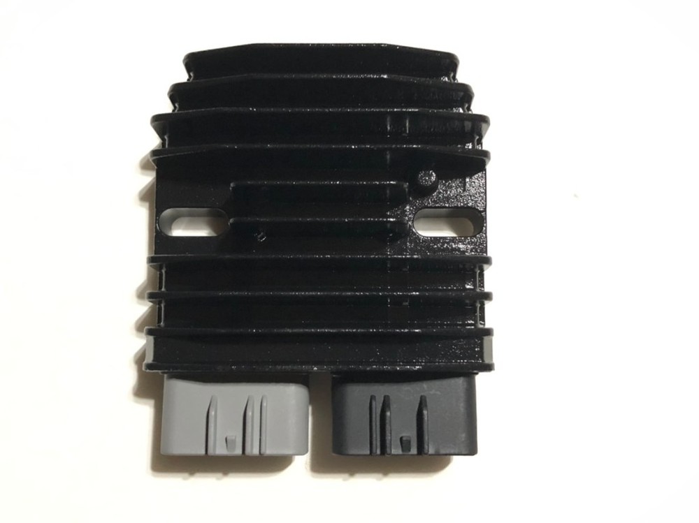 H.Craft Hクラフト MOSFET レギュレーター Daytona675 Rocket III ストリートトリプル TRIUMPH トライアンフ レギュレーター・レクチファイヤ 電装系 16,936円