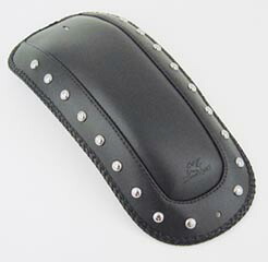 MUSTANG マスタング スタッド フェンダービブ (Studded Fender Bib)【BIB FENDER STUD VSTAR CLS】 XVS1100A V-Star Classic 2000 - 2009 XVS1100AT Silverado 2002 YAMAHA ヤマハ その他汎用外装部品・ドレスアップパーツ 外装