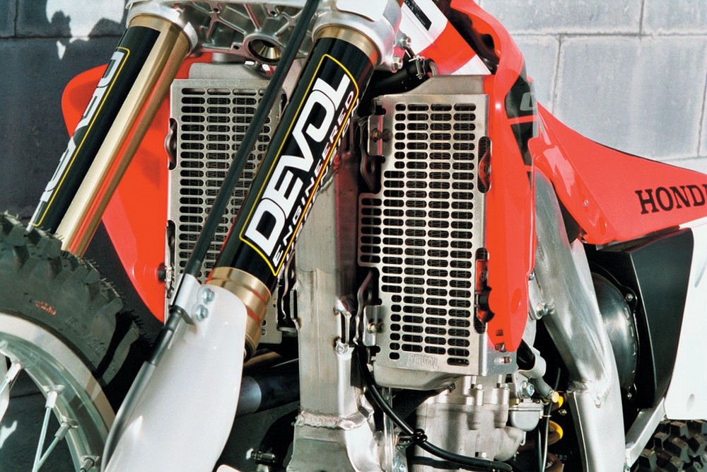 DEVOL デボル ラジエーターガード HC-0492 【RAD. GRDS DVOL [1901-0036]】 CR125R CR250R 2000 - 2001 HONDA ホンダ ラジエーターコアガード・オイルクーラーコアガード 冷却関連 エンジン