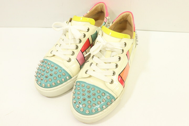 【中古】 Christian Louboutin レディーススニーカー 38 vieirissima 2 MAULTI Christian Louboutin 38 マルチ色合い スタッズ スニーカー-レディース靴-靴