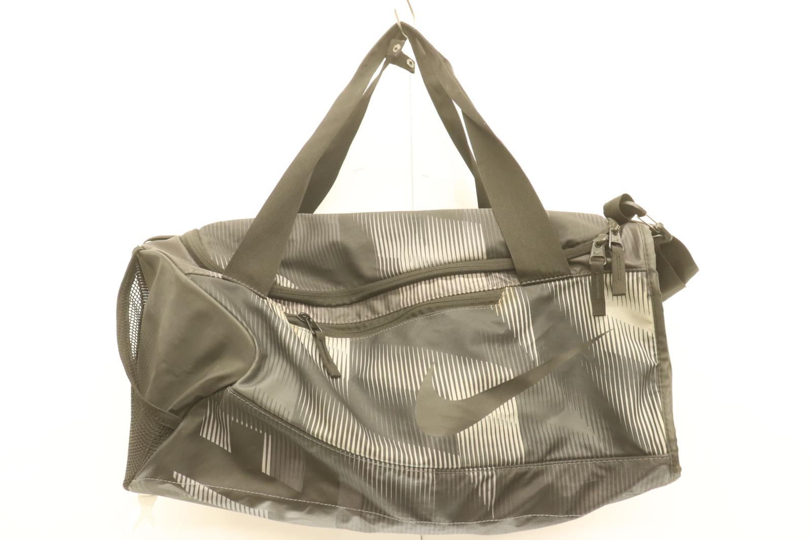 楽天市場】NIKE ヴィンテージ ナイキ 筆記体 ロゴ PVC ボストンバッグ