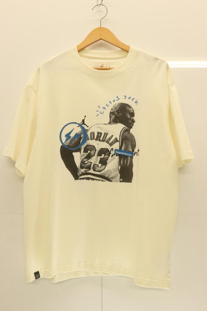 【中古】 NIKE メンズTシャツ L Travis Scott Fragment Tee NIKE L 白 ホワイト プリント