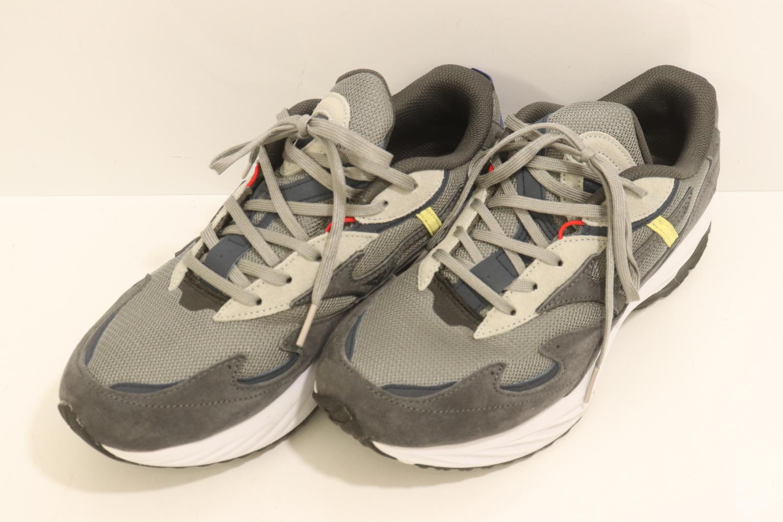【中古】 MIZUNO メンズスニーカー 26 WAVE RIDER MIZUNO × Graphpaper 26 グレー 灰 ロゴ