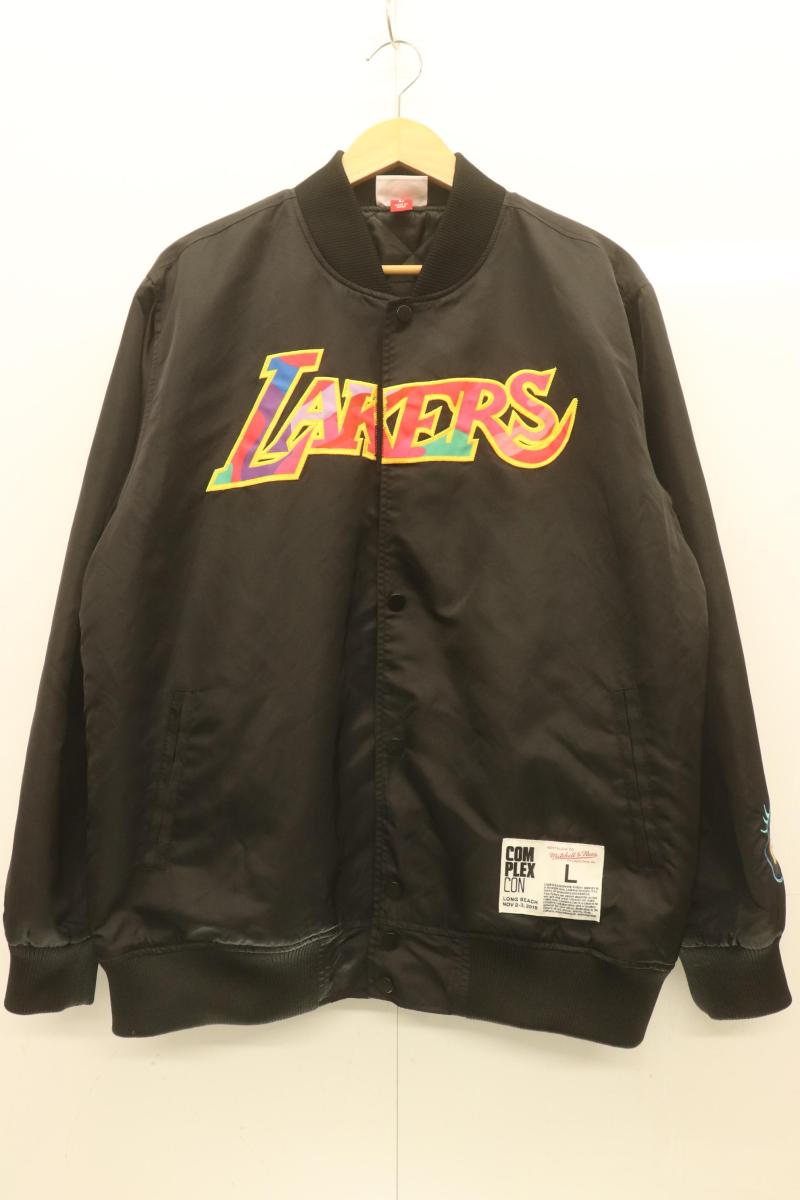 【中古】 MITCHELL \u0026 NESS メンズ中綿上衣 L KAIKAIKIKI LAKERS スタジャン MITCHELL \u0026 NESS complexcon 天使の都市 LAKERS  L 黒 黒いこと 刺しゅう