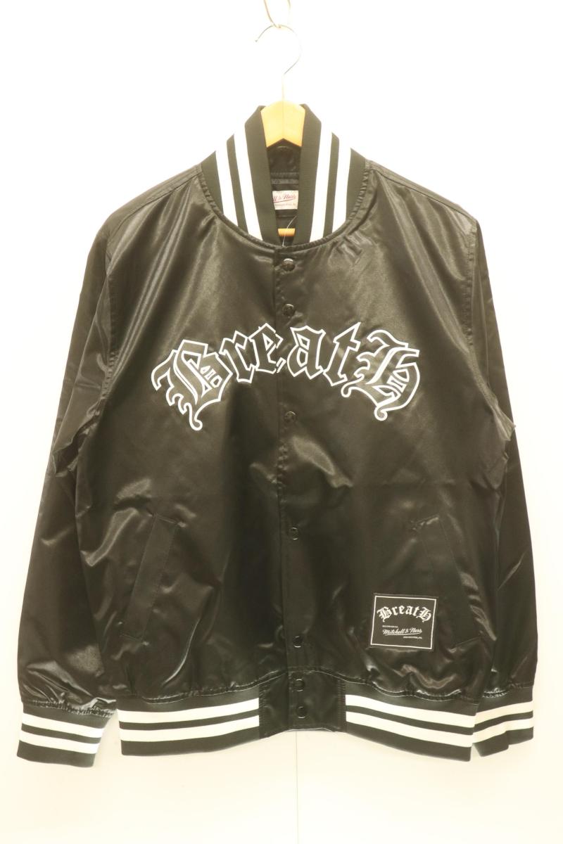 【中古】 Mitchell \u0026 Ness メンズ上衣  satin jacket Mitchell \u0026 Ness x Breath 黒 黒いこと ロゴタイプ