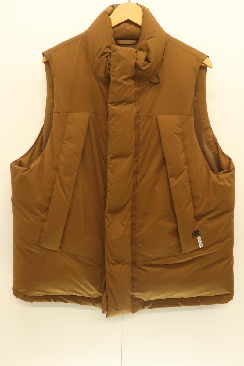 【中古】 DAIWA PIER39 メンズダウンベスト M GORE-TEX INFINIUM FIELD DOWN VEST  DAIWA PIER39 M 茶 赤銅色 ロゴタイプ