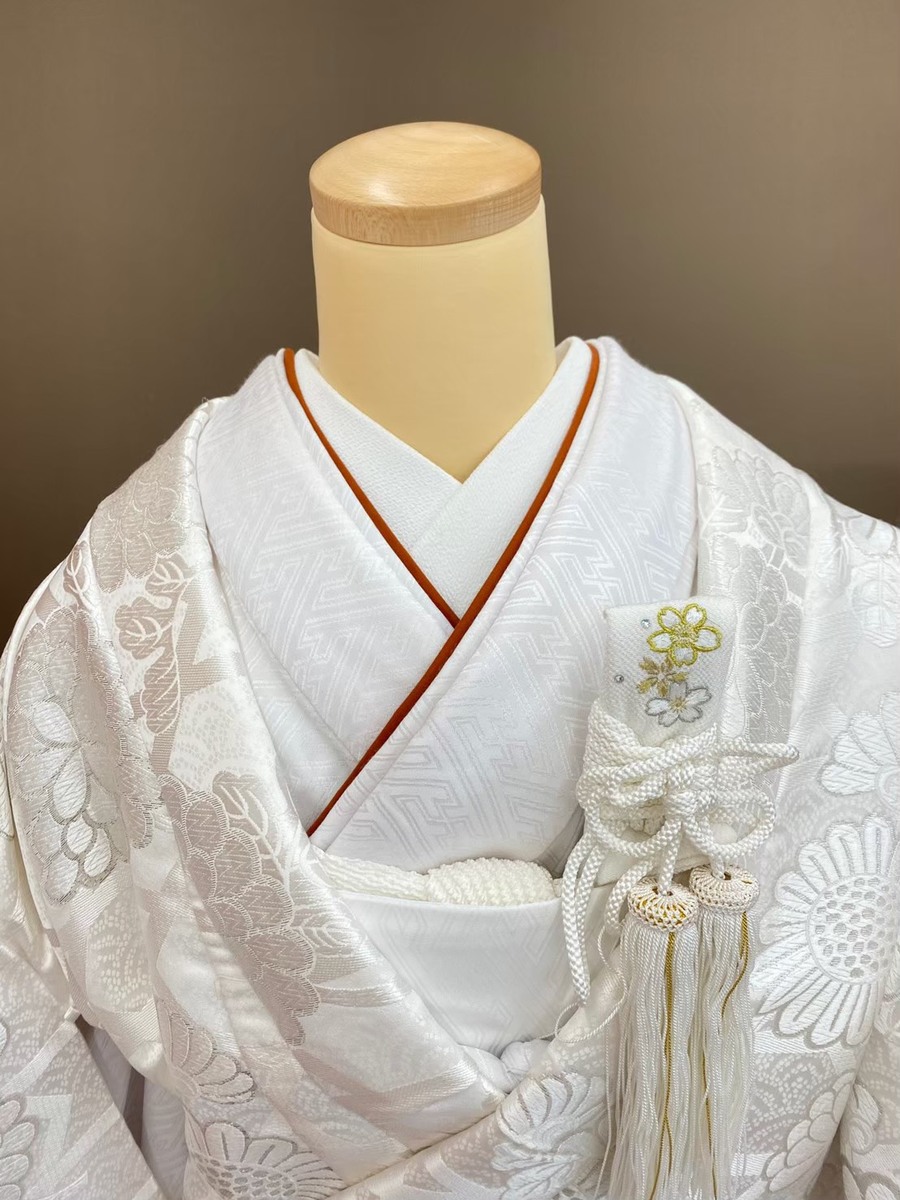 おしゃれに京都で前撮り！重ね衿と半衿を入荷しました