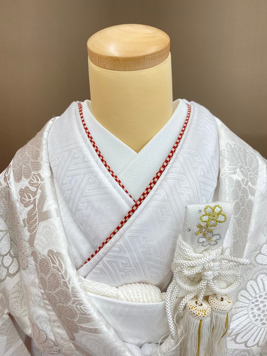 【楽天市場】【受注生産】花嫁和装 はこせこ かいけん 差込伊達衿【新品 婚礼用/筥迫・懐剣・差込伊達衿3点セット】薄グリーン系 : ウェディングワークス