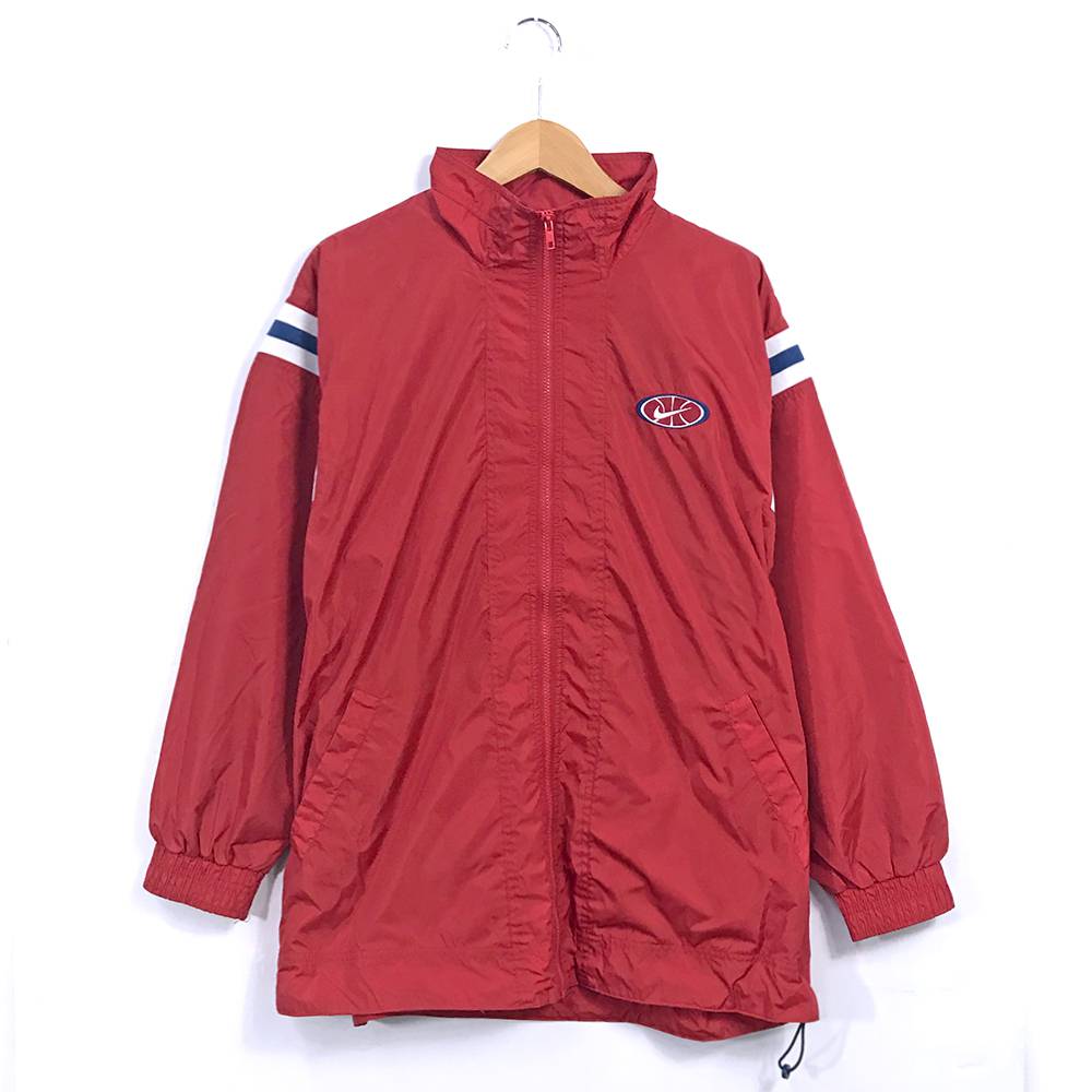 楽天市場 ナイキ ブランドナイロンジャケット サイズ表記 L レッド ライトアウター Nike 赤 白 青 ホワイト スポーツ スウォッシュ ブルゾン トラックジャケット 古着 中古 Wv1907 05 Wego Vintage Online Store