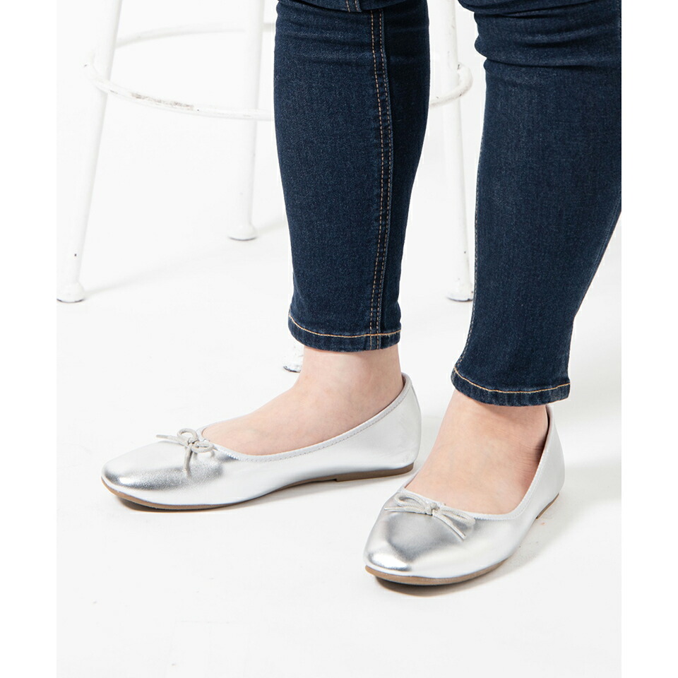 楽天市場 フラットバレエシューズ シューズ レディース パンプス フラットシューズ 靴 デザインシューズ シルバー リボン 23 5cm 24 5cm Wego ウィゴー Wego 楽天市場店
