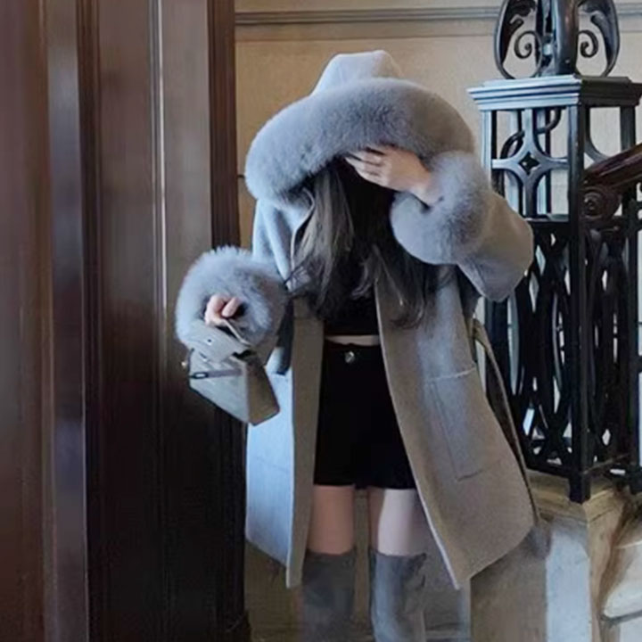 MaxMara グレー ファーコート ウエストベルト付き おしゃれプロの本命