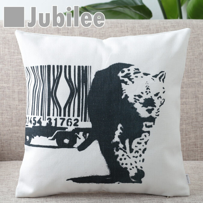 DISSIZIT! スプレー缶 クッション バンクシー imgrc0081282647.jpg