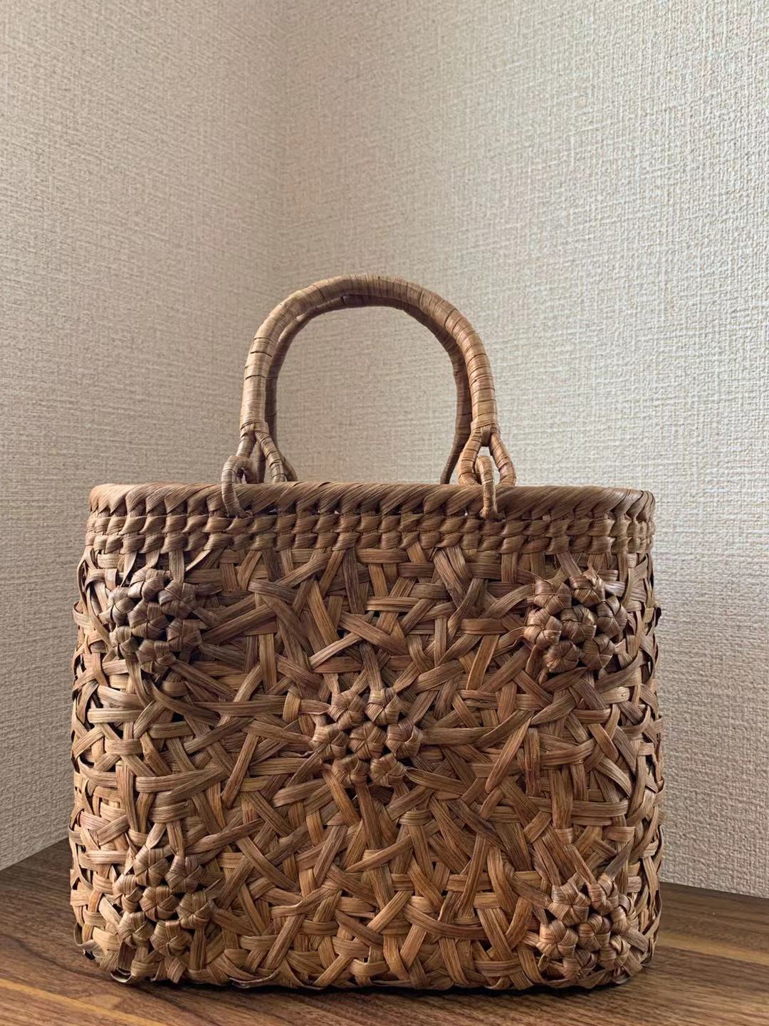 山葡萄 山葡萄かごバッグ 手作り 籠バッグ 乱れ編み、花編み 和服バッグ ゆかたバッグ レディースバッグ (約)幅31×本体高さ24.5×マチ1
