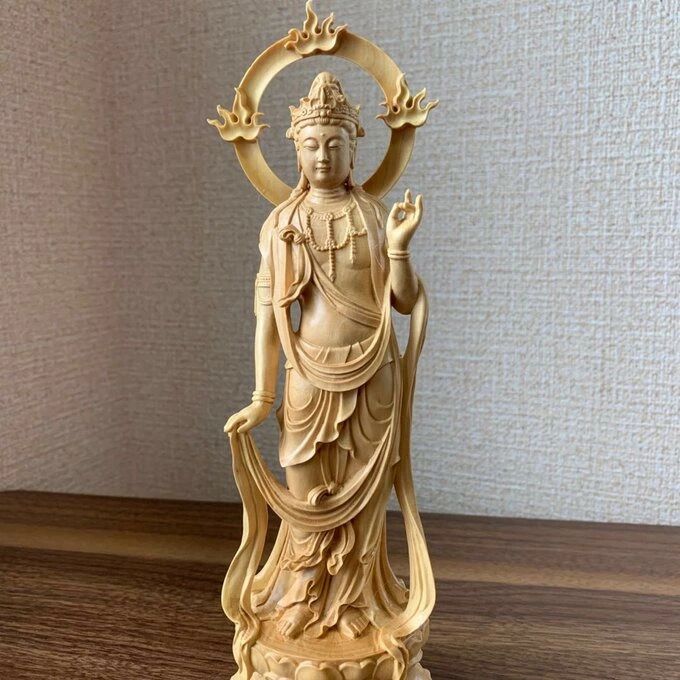 仏像 大勢至菩薩像 勢至菩薩 ツゲ 木彫 仏具 (約)高22cm×幅6cm×奥行6cm 7,485円