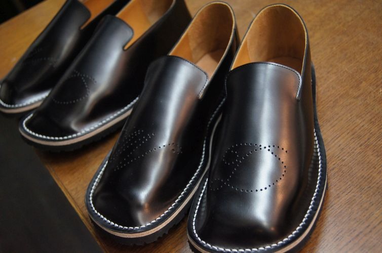 楽天市場】Tricker's トリッカーズCHURCHILL ベルベット ハーフ