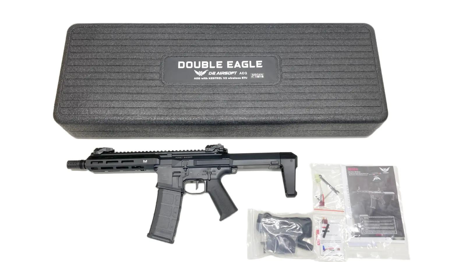 【中古】[ダブルイーグル] Honey Badger by Q SBR メタルハンドガード [Kestrel V2搭載] 電動ガン M904N BK【ランクA・欠品なし】〔夏のボーナスで〕｜エアガンドットジェーピー